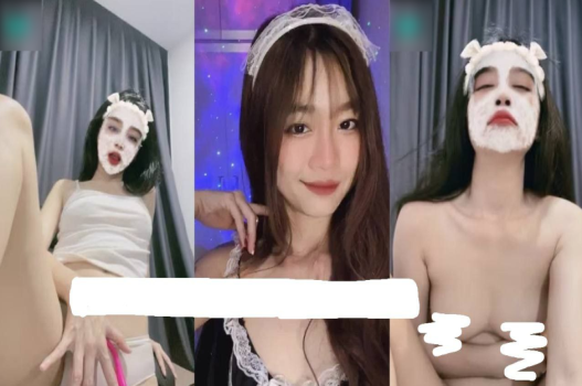 Nàng xinh đẹp show vùng kín rồi được đặt gái 2 triệu